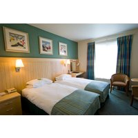 Düsseldorf - Saint Helier Jersey - Merton Hotel.