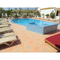 Berlin - Kavos - Oasis Beach Club.