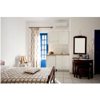 Frankfurt - Órmos Athiniós - Ancient Thera Studios.