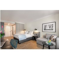 Stuttgart - Timmendorfer Strand - Hotel Yachtclub.