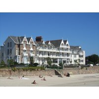 Düsseldorf - Saint Helier Jersey - Ommaroo Hotel.