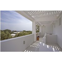 Nürnberg - Órmos Athiniós - Sunrise Studios in Perissa.