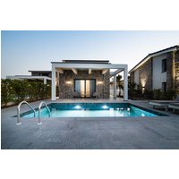 Memmingen - Chalkidiki, Griechenland - Terra Olivia Luxury Villa.