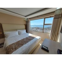 Hamburg - Aqaba - Jordan Seasons Hotel.