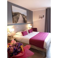 Düsseldorf - Frejus - Atoll Hotel restaurant.