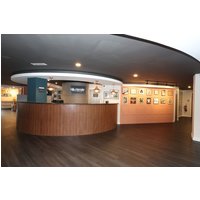 Berlin - Liverpool - Knowsley Inn & Lounge.