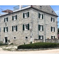 Hamburg - Porec - Boutique Castello Gulich.