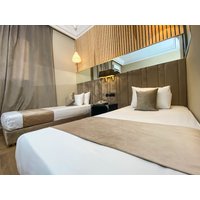 Stuttgart - Casablanca - Ennesma Hotel.