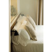 Stuttgart - Girona - La Comuna by Bon Dia Residences.