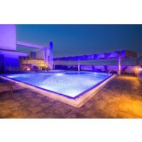 Frankfurt - Dubai - Montreal Barsha Hotel.