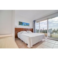 Nürnberg - Alicante - Hospedium Hotel Abril.