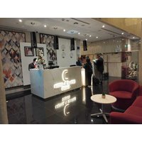 Hamburg - Katar - C - Hotel and Suites Doha.