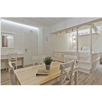 München - Karpathos, Griechenland - Posidonia Luxury Suites.