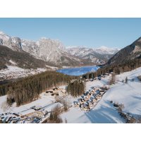 Hamburg - Salzkammergut, Österreich - Narzissendorf Zloam am Gru.