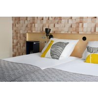 Düsseldorf - Paris - Hotel Bootcamp.