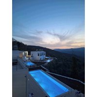 Hamburg - Soúgia - Kandania Paradise.