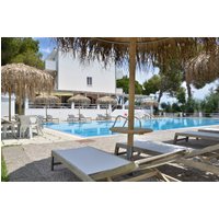 Berlin - Marmari - Blue Nest Hotel.