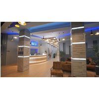 Nürnberg - Tiranë - Granda Hotel.