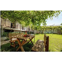 Memmingen - Durres - Kalpazo Kaja Vila Garden.