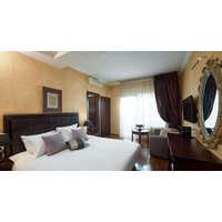 Düsseldorf - Dio-Olympos - Olympus Mediterranean Boutique Hotel.