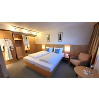 Berlin - Innsbruck - Hotel & Restaurant Batzenhäusl.