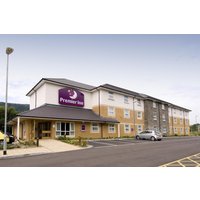 Frankfurt - Cardiff - Premier Inn Llantrisant.