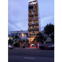 Frankfurt - Danang - The Shine Hotel & Apartment.