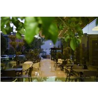 Hamburg - Tiranë - Vh Eurostar Tirana Hotel Congress & Spa.