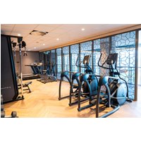 München - Schiphol - OZO Hotels De President Amsterdam Schiphol .