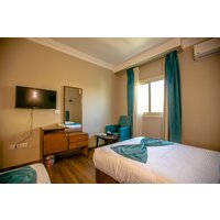 München - Giza - Pyramids Oasis Hotel.