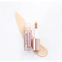 Makeup Revolution Conceal & Define Concealer (Various Shades) - C1
Makeup Revolution Conceal & Define Concealer (Various Shades) - C1