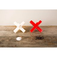 Kikkerland Double Cross Salt and Pepper Shakers
Kikkerland Double Cross Salt and Pepper Shakers