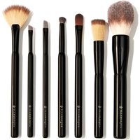 Illamasqua Brush Kit: Must Have Essentials
Illamasqua Brush Kit: Must Have Essentials