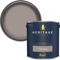 Dulux Heritage Matt Emulsion Paint - Terra Ombra - 2.5L
Dulux Heritage Matt Emulsion Paint - Terra Ombra - 2.5L