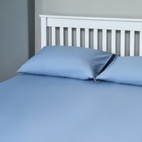 The Willow Manor 100% Cotton Percale Double Fitted Sheet - Bluebell
The Willow Manor 100% Cotton Percale Double Fitted Sheet - Bluebell