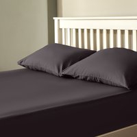 The Willow Manor 100% Cotton Percale Single Fitted Sheet - Graphite
The Willow Manor 100% Cotton Percale Single Fitted Sheet - Graphite