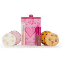 Набор для макияжа I Heart Revolution Cookie Tin
Набор для макияжа I Heart Revolution Cookie Tin
