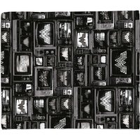 Wonder Woman WW84 Static Fleece Blanket - Large (150cm x 200cm)
Wonder Woman WW84 Static Fleece Blanket - Large (150cm x 200cm)