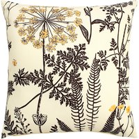 Floral Natural Outdoor Garden Scatter Cushion
Floral Natural Outdoor Garden Scatter Cushion