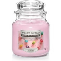 Yankee Candle Home Inspiration Scented Candle - Medium Jar - Confetti Macarons
Yankee Candle Home Inspiration Scented Candle - Medium Jar - Confetti Macarons