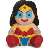 Handmade by Robots DC Comics Wonder Woman Vinyl Figure Knit Series 047 
Handmade by Robots DC Comics Wonder Woman Vinyl Figure Knit Series 047