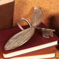 DUST! Harry Potter Flying Key Limited Edition Prop Replica - Zavvi Exclusive!
DUST! Harry Potter Flying Key Limited Edition Prop Replica - Zavvi Exclusive!