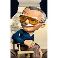 Iron Studios Stan Lee (Blue) Pow! Minico Figure (14cm)
Iron Studios Stan Lee (Blue) Pow! Minico Figure (14cm)
