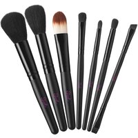 Набор кистей для макияжа Sleek MakeUP 7 Piece Brush Set 115 г
Набор кистей для макияжа Sleek MakeUP 7 Piece Brush Set 115 г