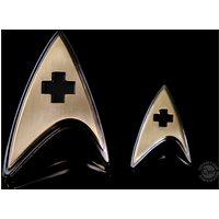 Quantum Mechanix Star Trek: Discovery - Enterprise Medical Badge and Pin Set
Quantum Mechanix Star Trek: Discovery - Enterprise Medical Badge and Pin Set
