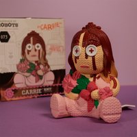 Handmade By Robots Carrie Vinyl Figure
Handmade By Robots Carrie Vinyl Figure