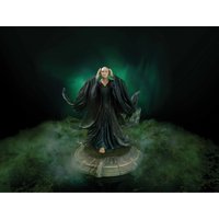 Enesco Harry Potter Voldemort Collectible Figurine (24cm)
Enesco Harry Potter Voldemort Collectible Figurine (24cm)