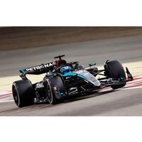 Minichamps 1:18 MercedesAMG Petronas Formula One Team F1 W15 E Performance George Russell 2024
Minichamps 1:18 MercedesAMG Petronas Formula One Team F1 W15 E Performance George Russell 2024