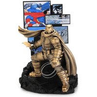 Royal Selangor DC Limited Edition Gilt The Dark Knight Returns Batman Figurine
Royal Selangor DC Limited Edition Gilt The Dark Knight Returns Batman Figurine