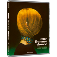 Une femme douce (Limited Edition)
Une femme douce (Limited Edition)
